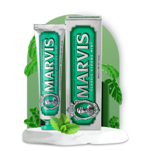 Kem đánh răng Marvis xanh lá Classic Strong Mint