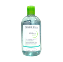 Nước tẩy trang Bioderma xanh dành cho da dầu mụn